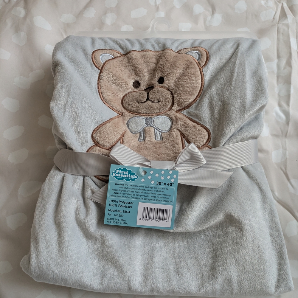 Essentials Baby Blanket - Light Blue and Beige Bear Design